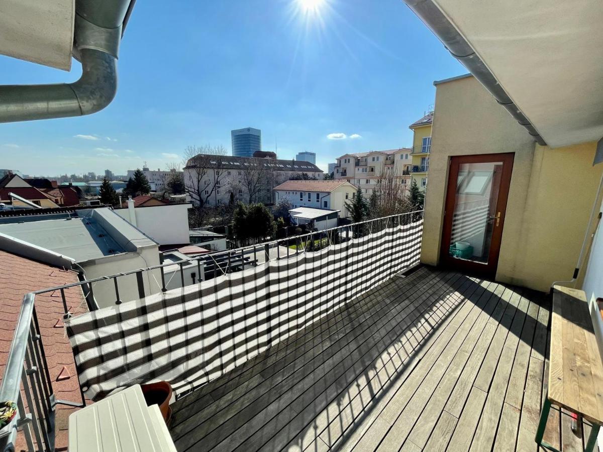 Beautiful And Romantic Penthouse With Two Terraces Bratysława Zewnętrze zdjęcie