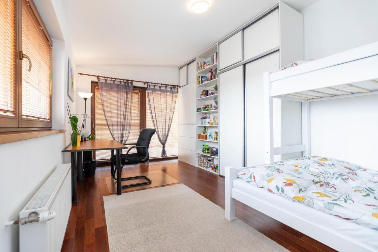 Beautiful And Romantic Penthouse With Two Terraces Bratysława Zewnętrze zdjęcie
